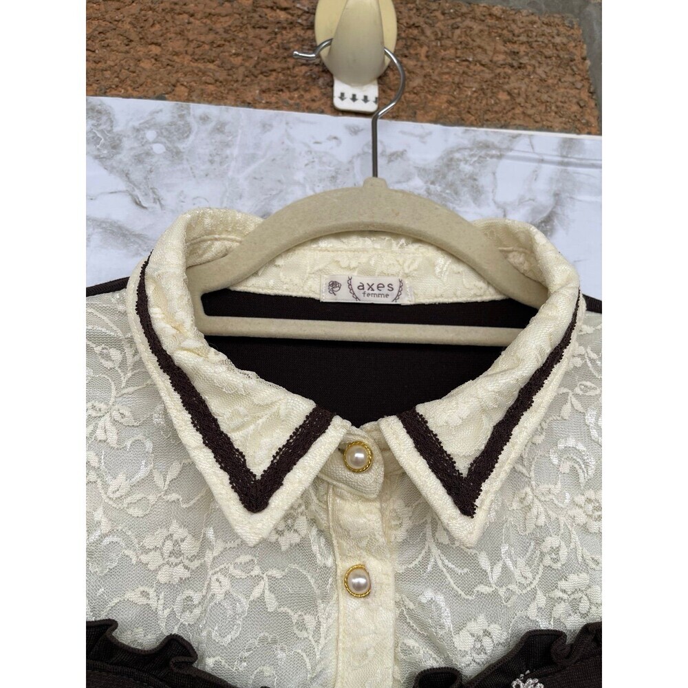 Coquette Core Axes Femme Brown & Cream Lace Blouse, Dainty Pearl buttons medium - Picture 4 of 12